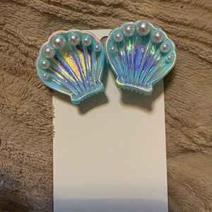 Iridescent Shell earrings